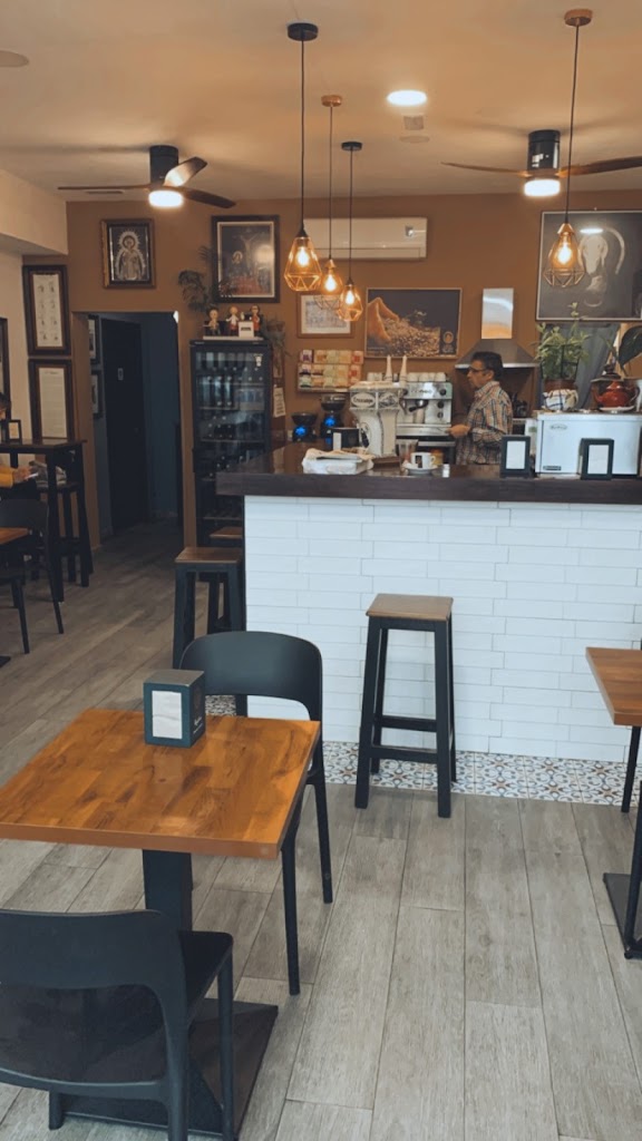 Bar Cafeteria "Lo de Quino" — Ambiente