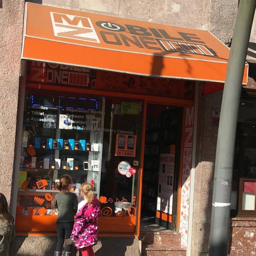 MOBILEZONE — Exterior