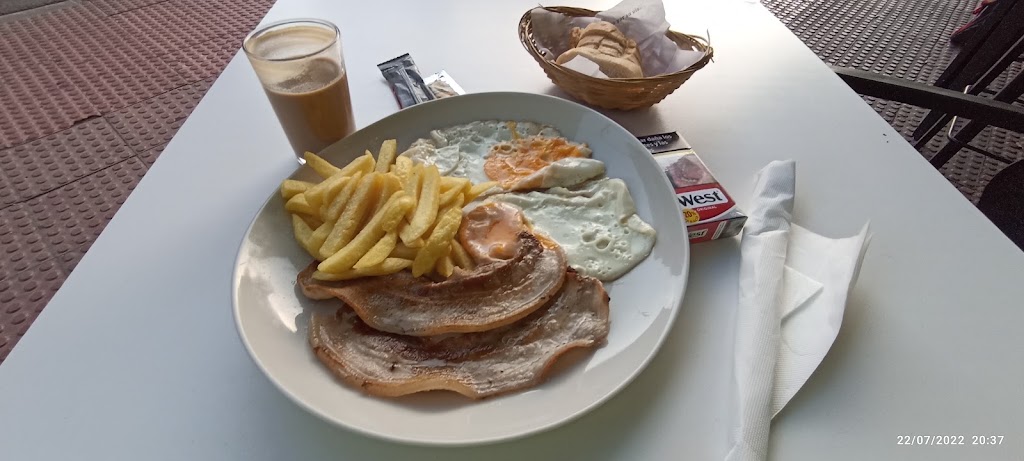 Bar Bambi — Comida y bebida