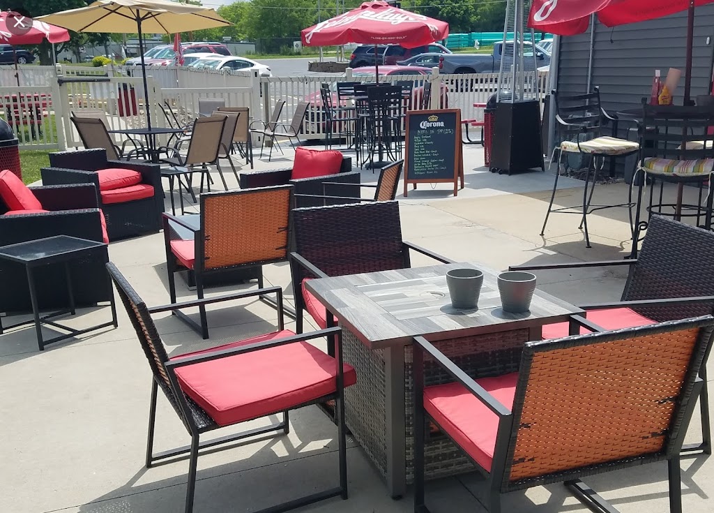  Barkley's Burgers Brews & Dawgs