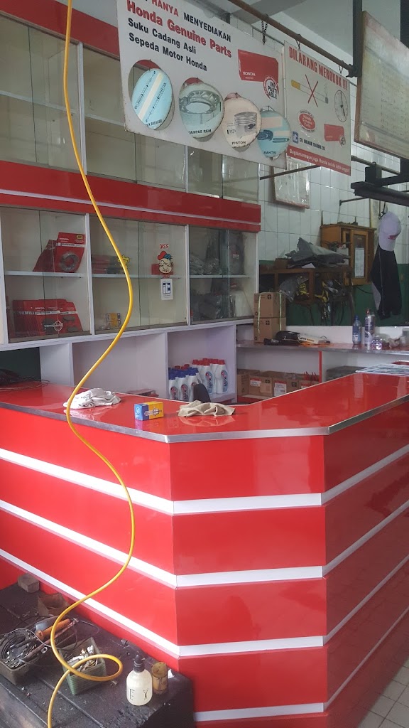 AHASS 01967 Trisno Motor