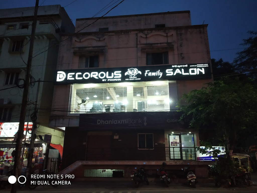 Decorous By Poorna Family Salon