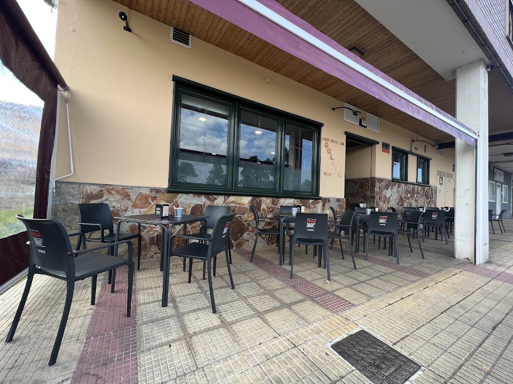 Cerveceria Golden Bar — Ambiente