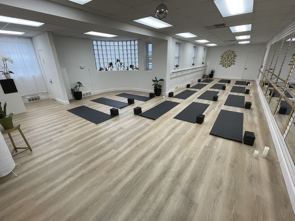  Sanctuary Yoga Bay City