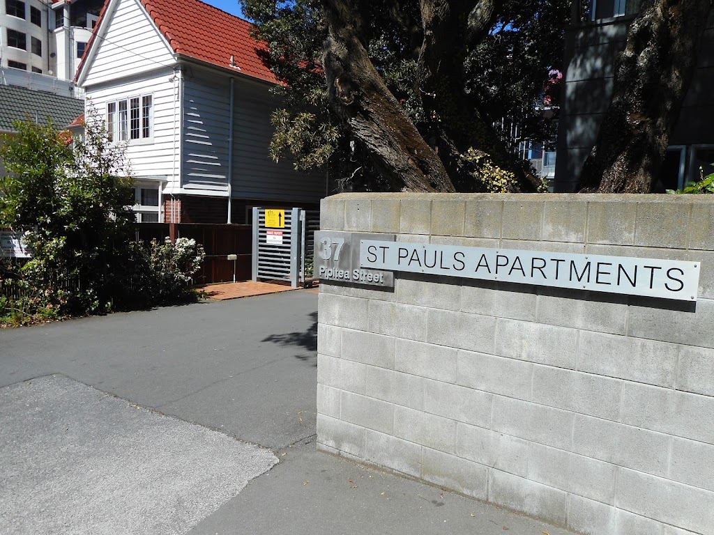 Stay At St Paul S
