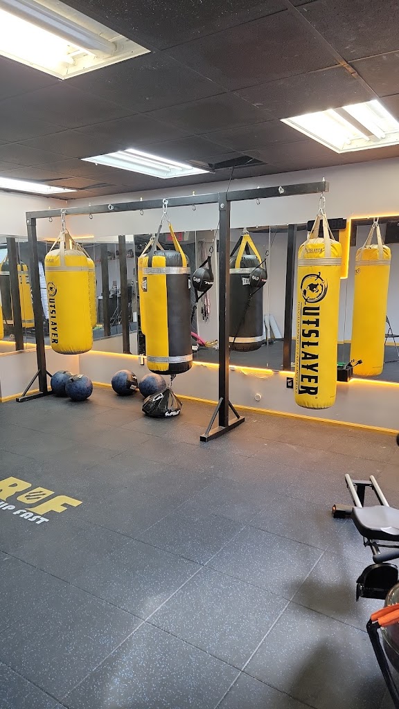  Brooklyn Boxing Coach - FitBox