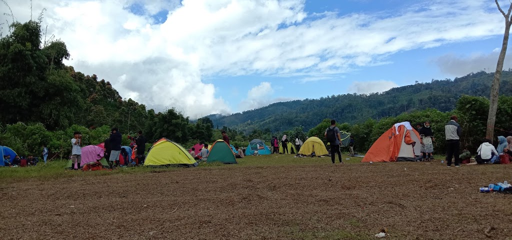 Camping Ground Desa Danau Tinggi