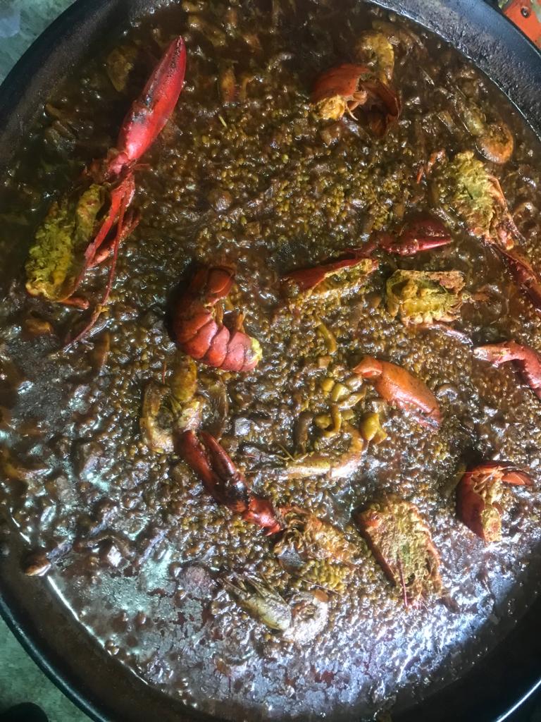 Cafe Bar Harpo — Comida y bebida
