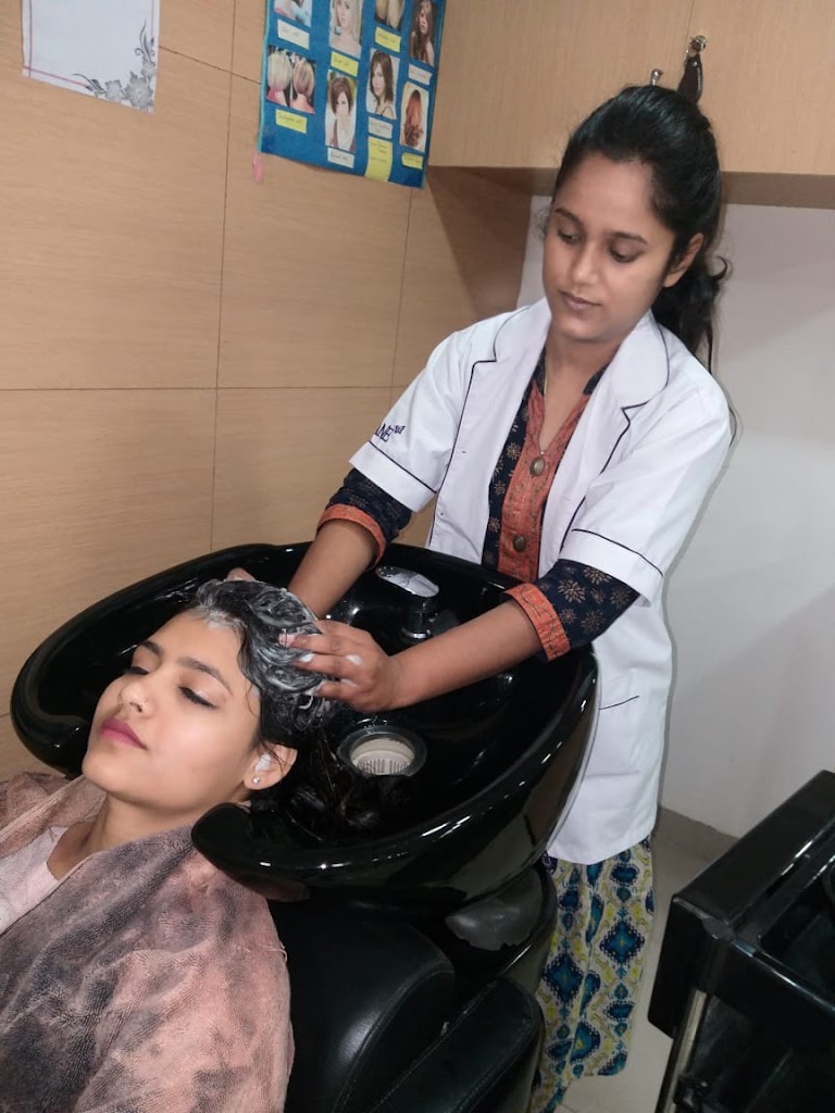 Purnima Makeup Studio Academy