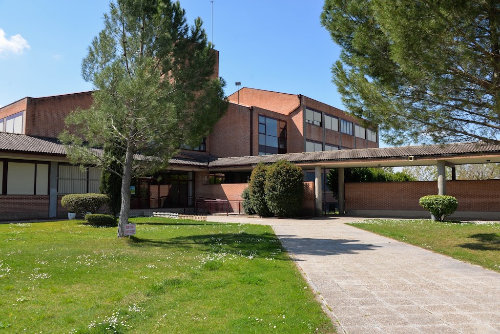 Colegio de Fomento Pinoalbar