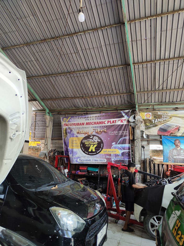 Bengkel Mobil Indra