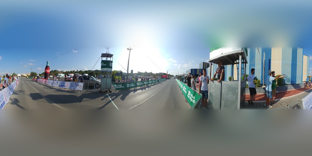 Complejo Deportivo La Malla — Street View y 360deg