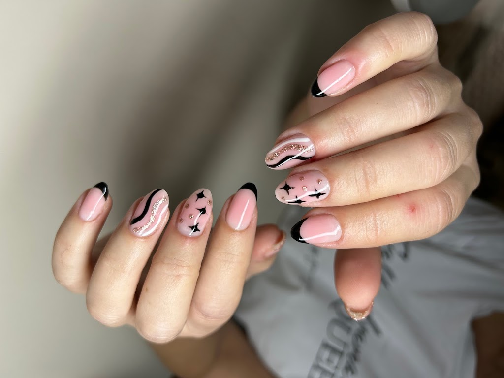 La Mussa Salon | By Pierangela Rodriguez