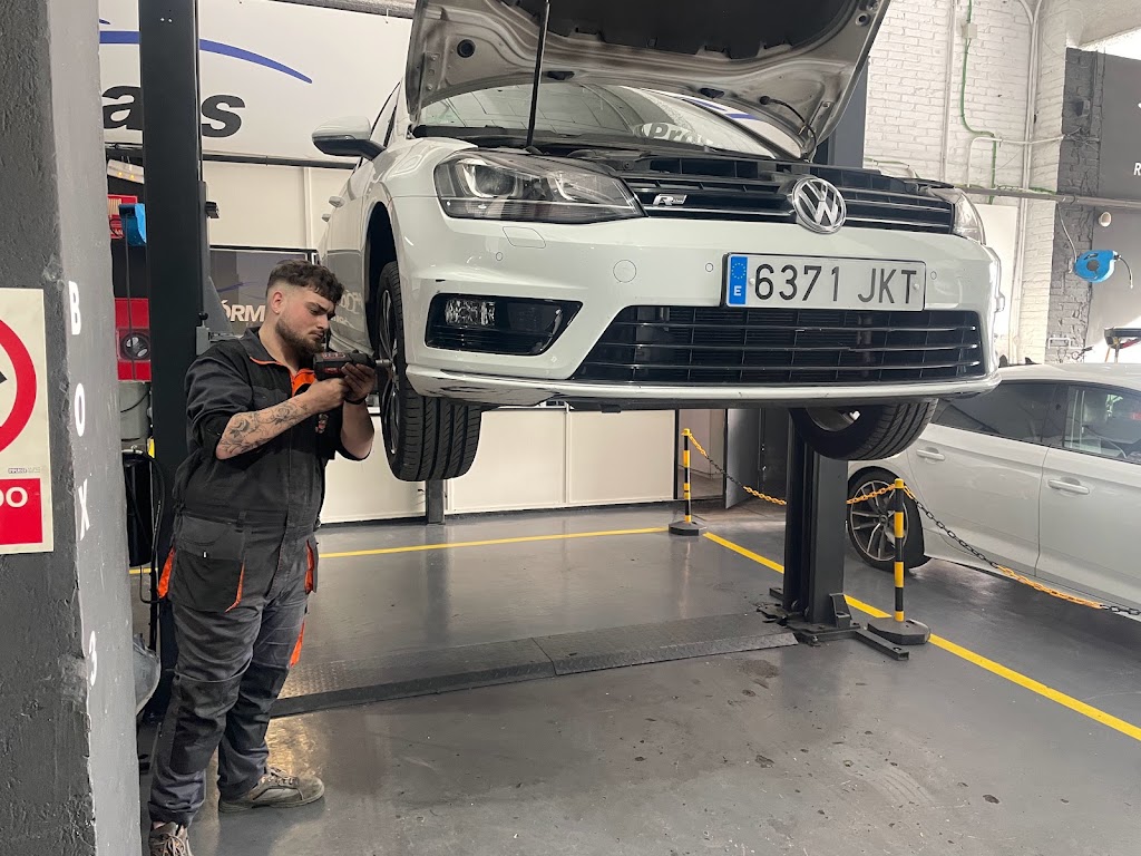 F-PROCARS REPARACIONS AUTOMOCIO — Taller