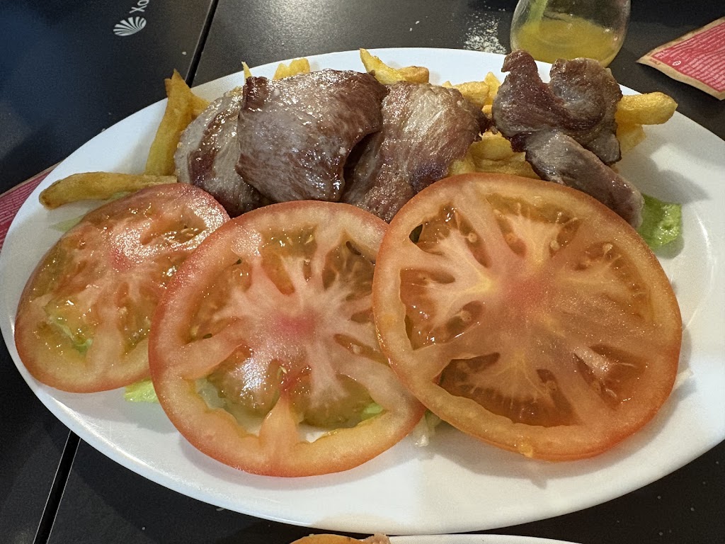 Bar La taperia de Miriam — Comida y bebida