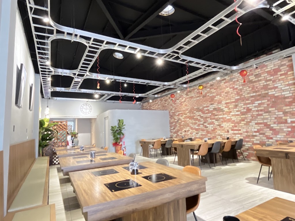 湯引石鍋（大里石頭火鍋｜雞鍋｜素食鍋物） 的照片