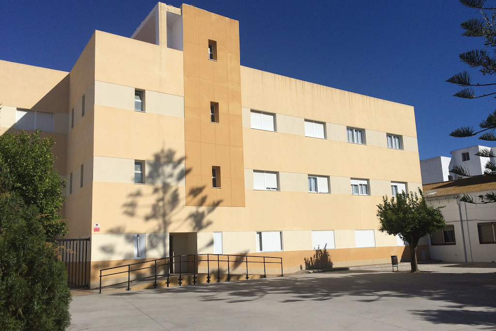 Colegio Juan Pablo II y San Pedro — Del propietario