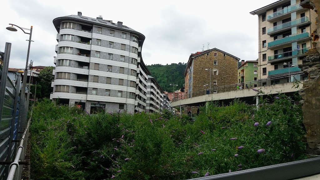 Hotel Unzaga Plaza — Exterior