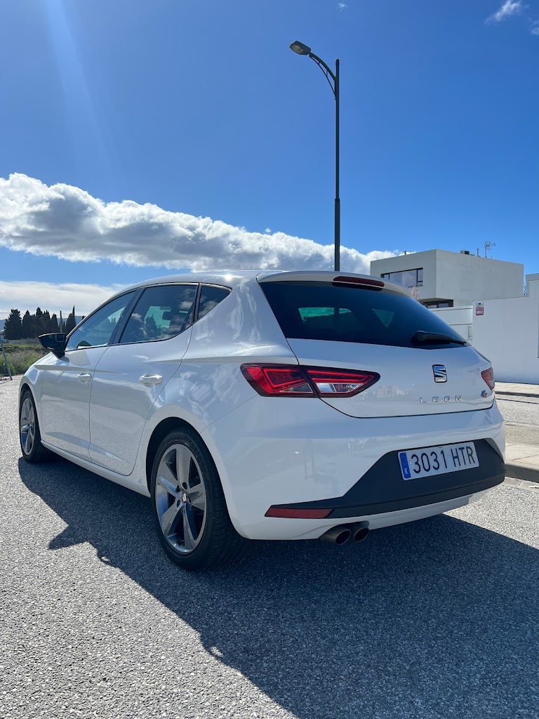 Lavadero De Coches La Herradura