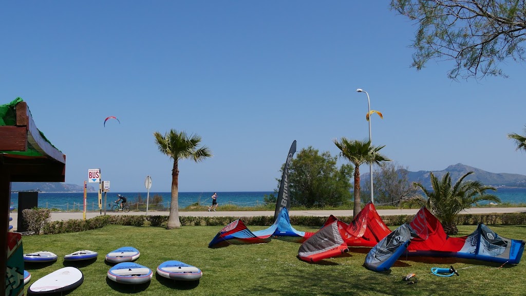 Mallorca Kiteboarding. VDWS Approved Center