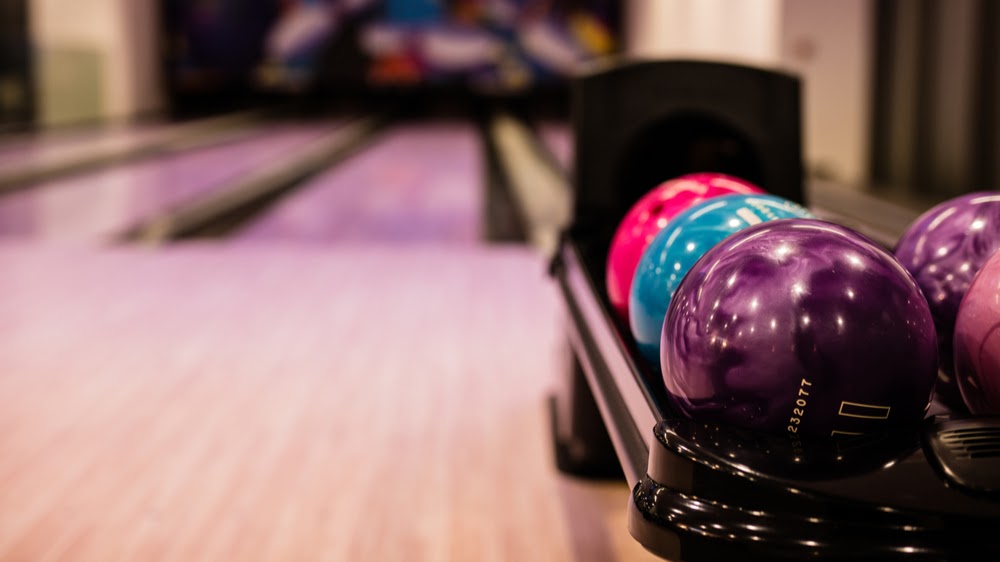  Wally's Seymour Bowl