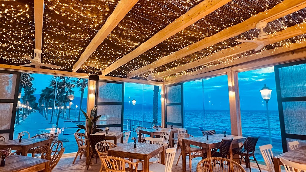 Chiringuito La Romanilla — Ambiente