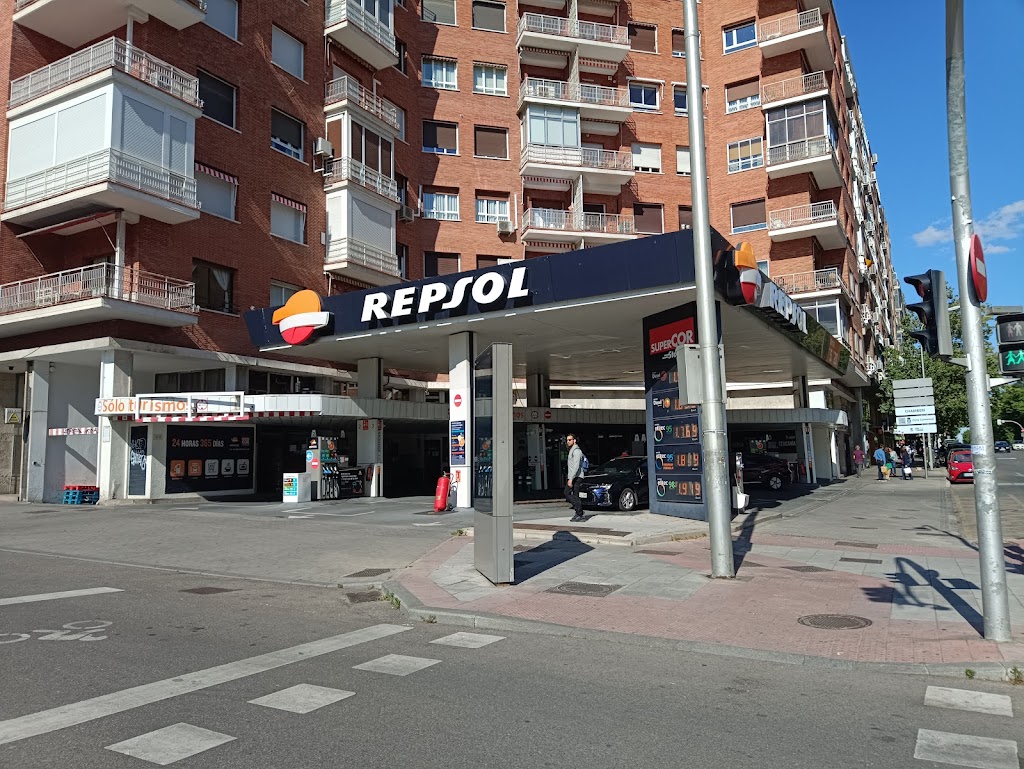 Estacion de Servicio Repsol