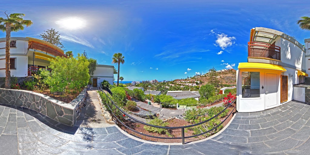 Rocas Rojas Peluqueros — Street View y 360deg