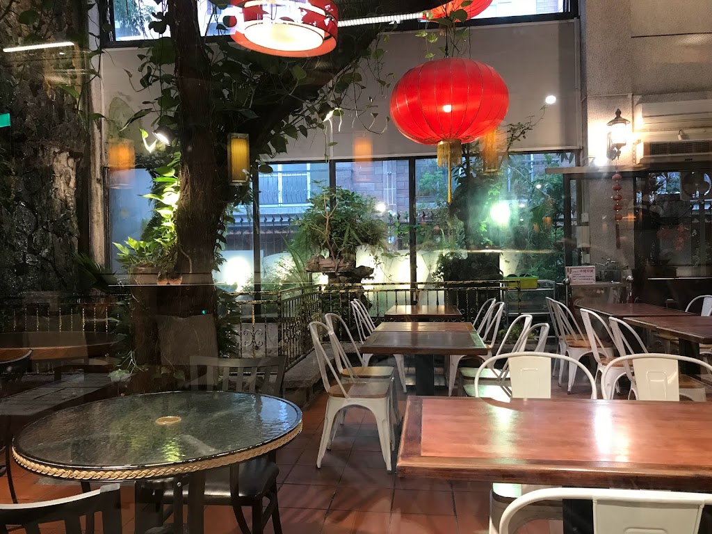 芳城市庭園餐廳 (本館總店) 的照片