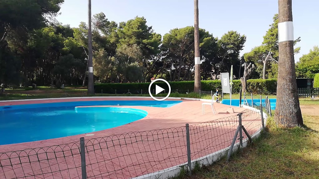 Complejo Municipal de Piscinas cubierta de Puerto Real — Videos