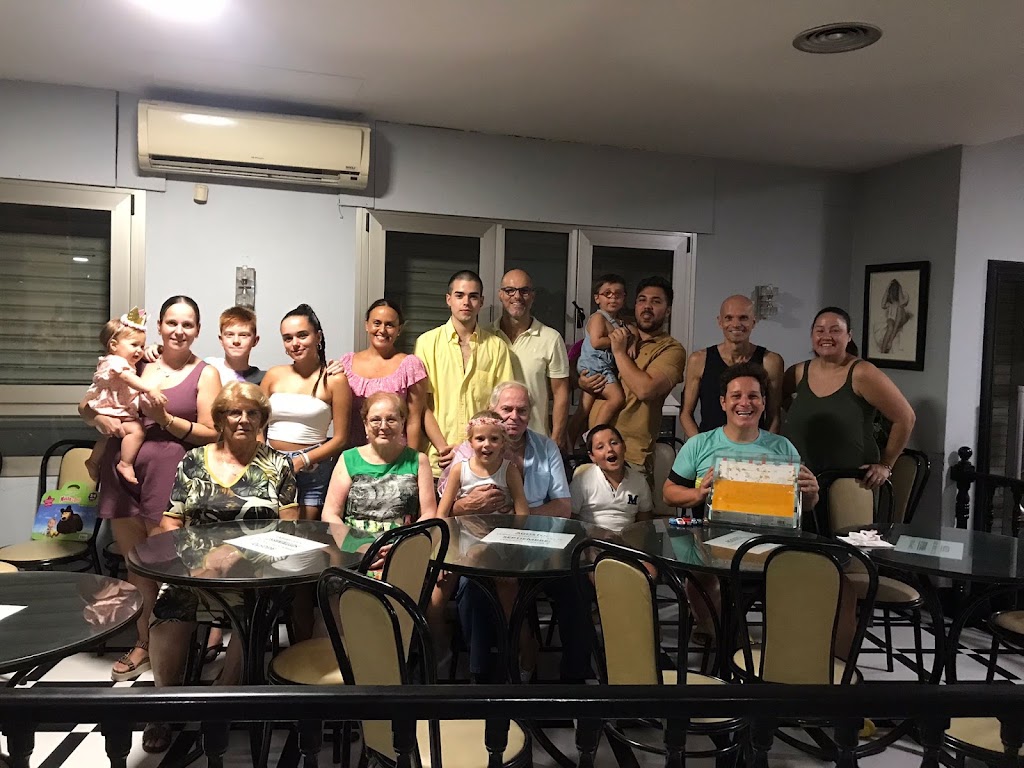 Cafeteria Albeniz — Del propietario