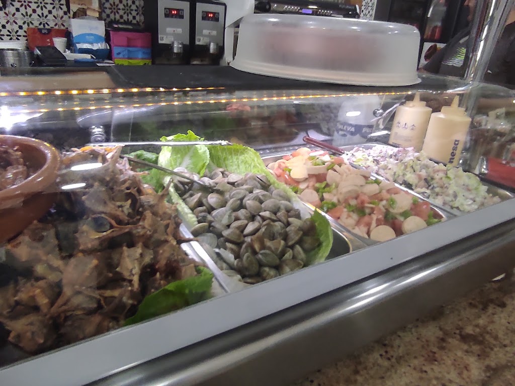 Bar Amalia — Comida y bebida