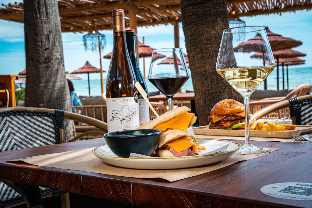 La Playa Surf House | Chiringuito Torremolinos — Comida y bebida