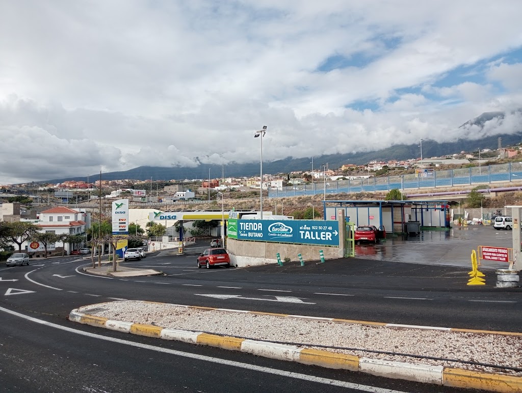 EL AREA: TALLER, TIENDA Y LAVADO/HORARIO DE TALLER: Lunes a Viernes de 7:30h a 17:00h