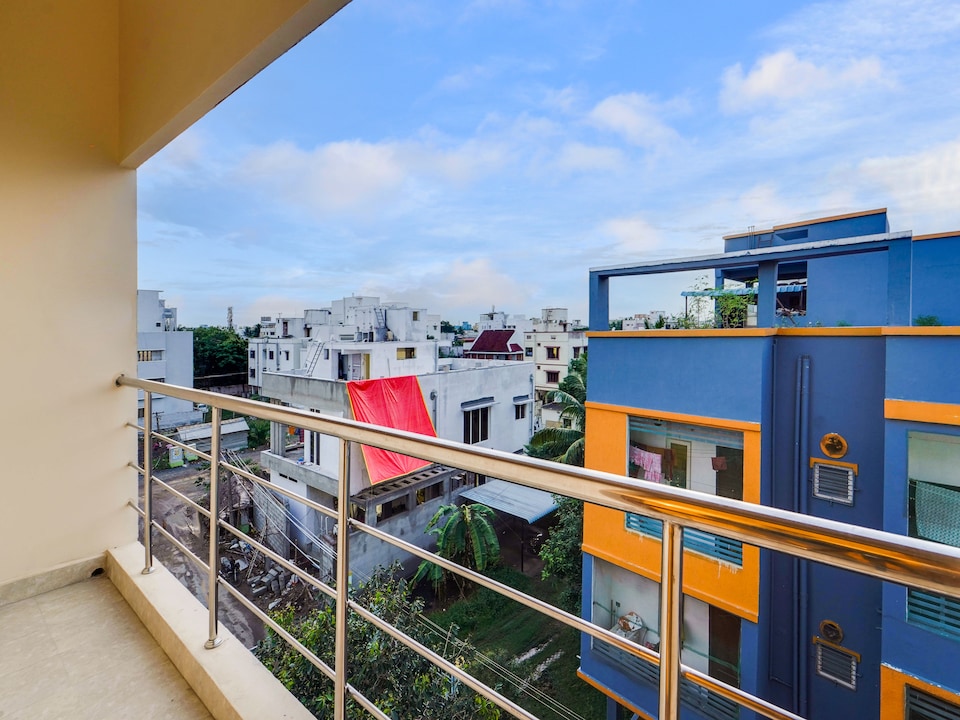 Oyo Flagship Home Tree Service Apartment Kolathur