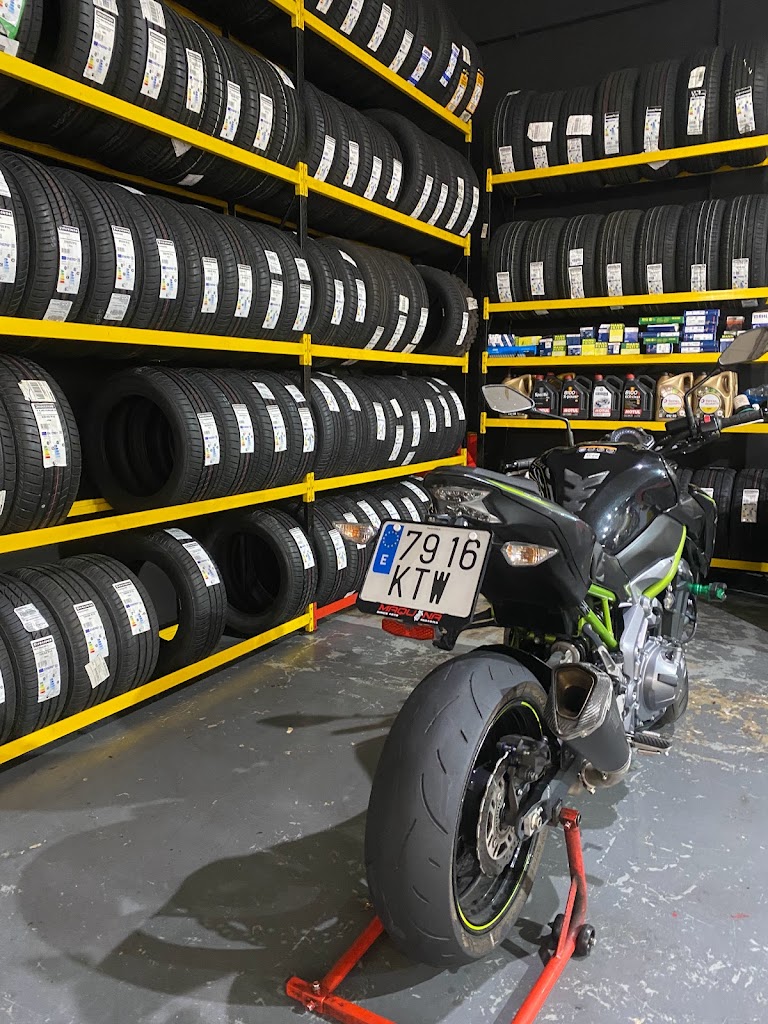 FIRST STOP AVP — Del propietario