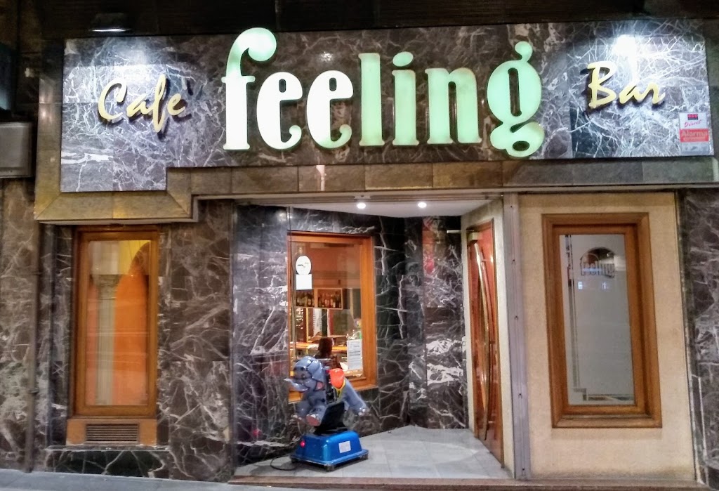 Bar Cafeteria Feeling