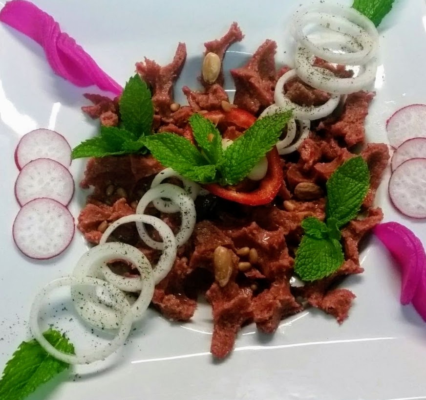 El Anticuario Libanes — Comida y bebida