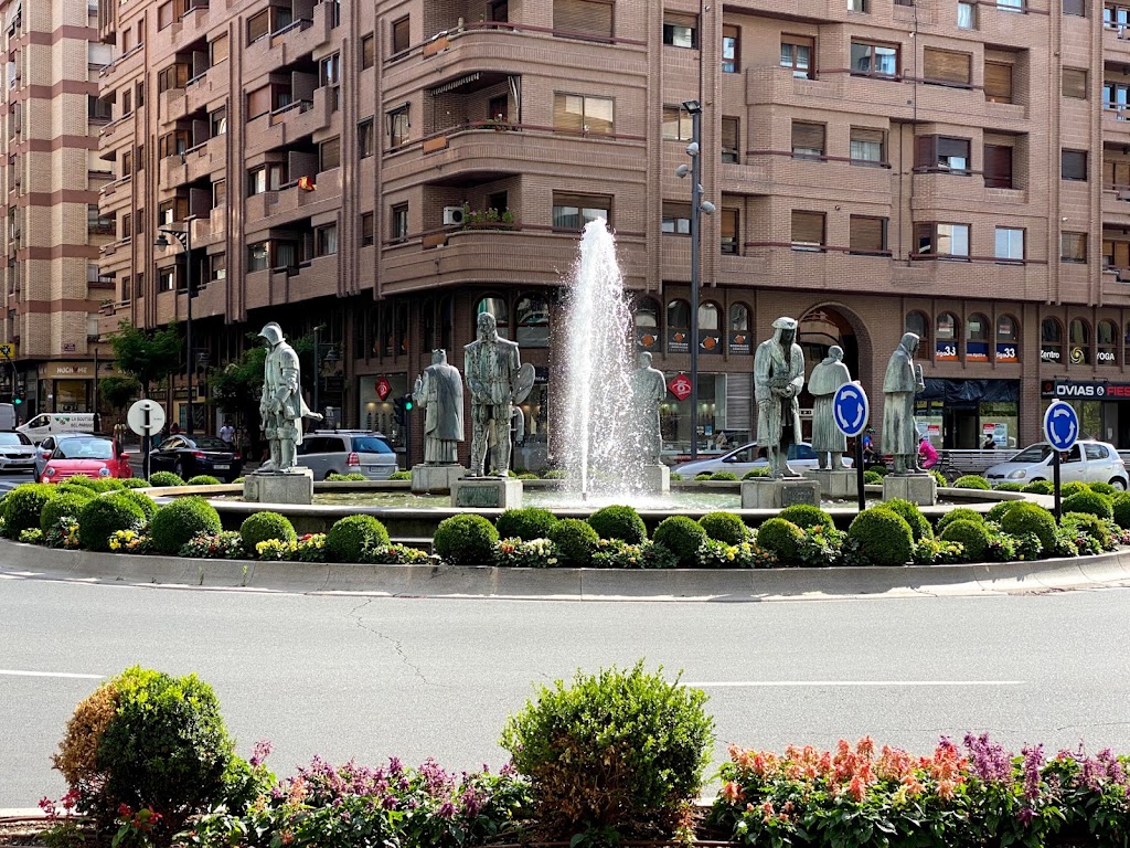 Fuente de los Riojanos Ilustres