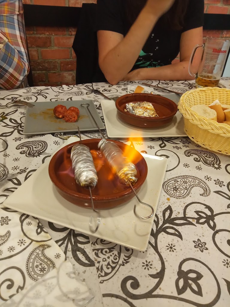 Bar El Diamante — Comida y bebida
