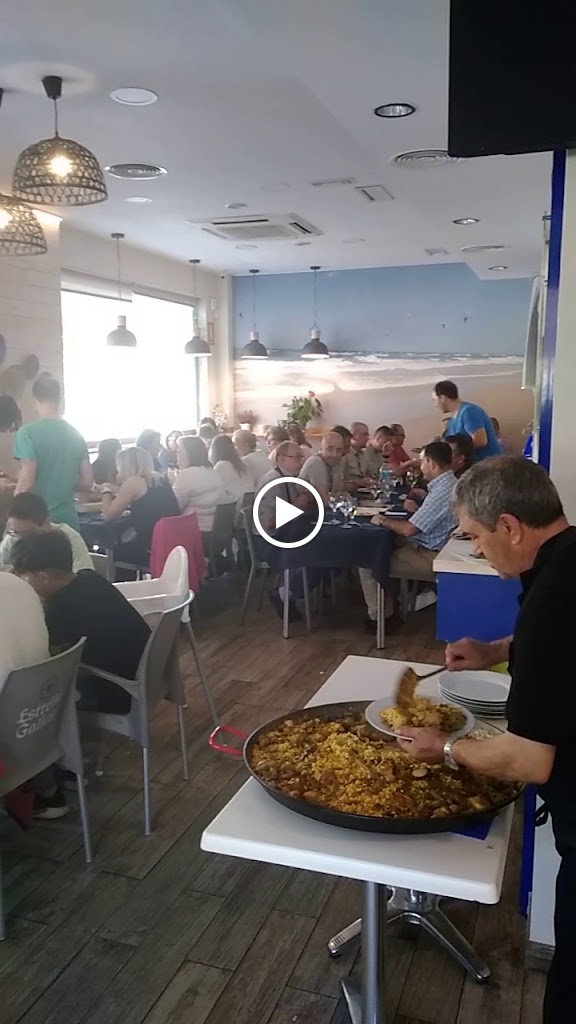 Cafe bocateria Arena de Mar - tapas menu — Videos