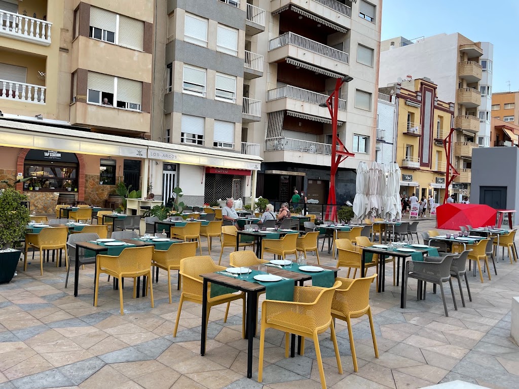 Restaurante Los ARCOS — Ambiente