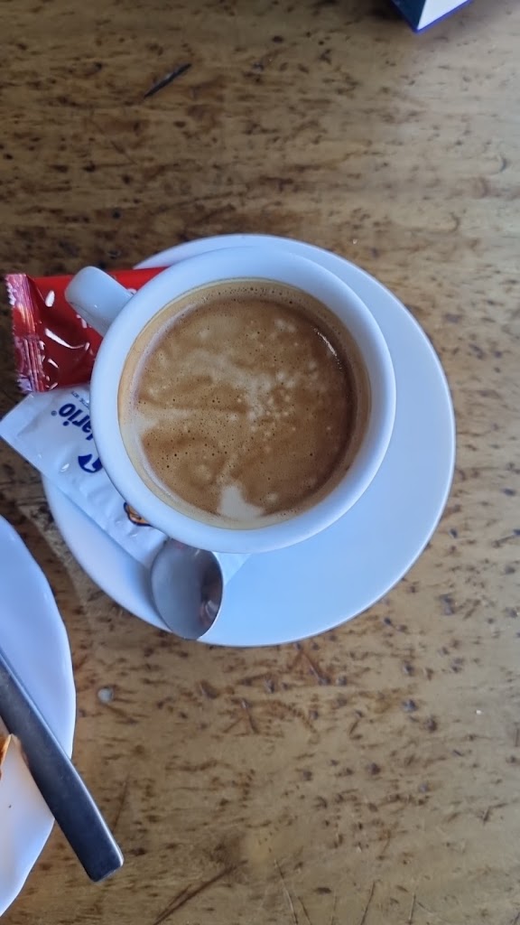 Bar Punto Rojo — Cafe