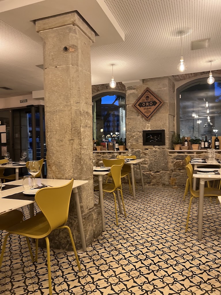 Restaurante AL Margen — Ambiente
