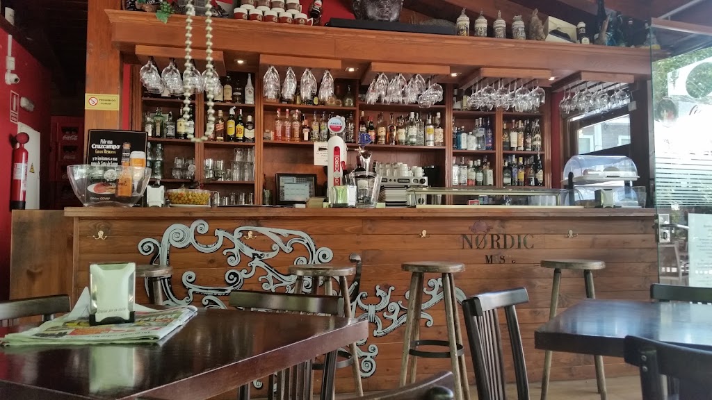 La Terraza Cafe — Ambiente