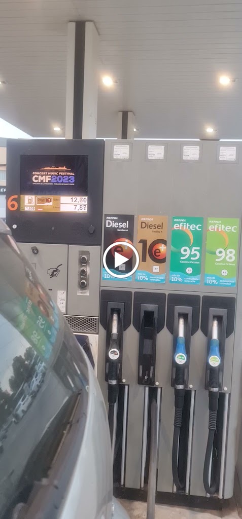 Estacion de Servicio Repsol — Videos