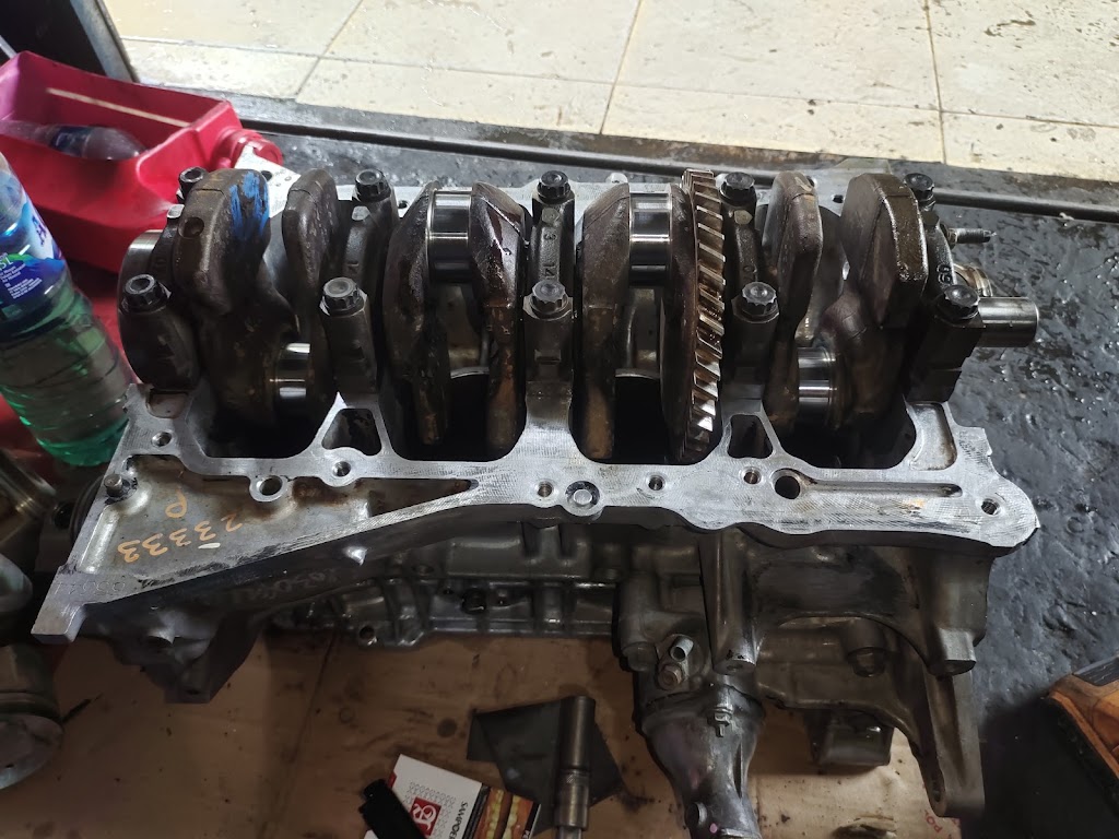 Bengkel mobil PELANGI MOTOR