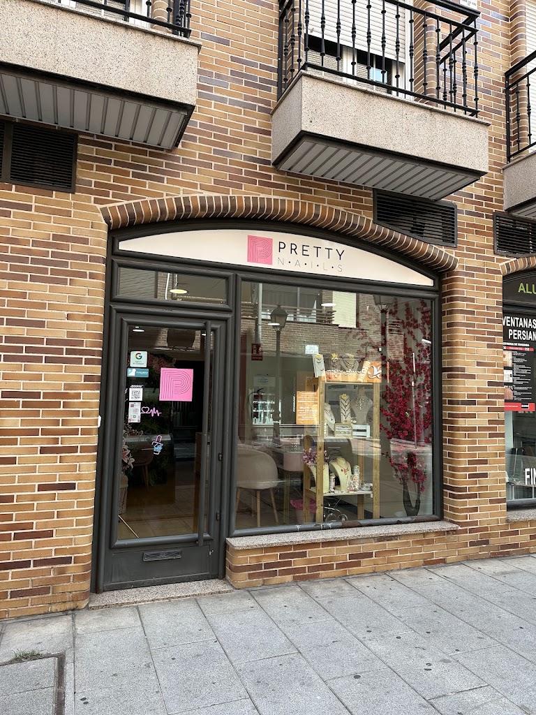 Pretty Nails Madrid — Exterior