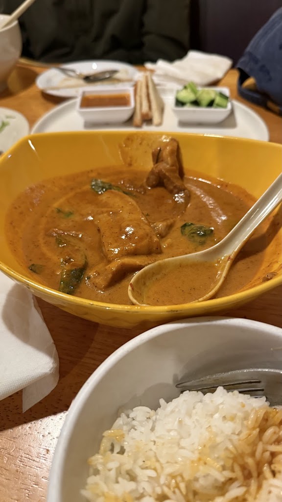 Sap's Ver Fine Thai Cuisine