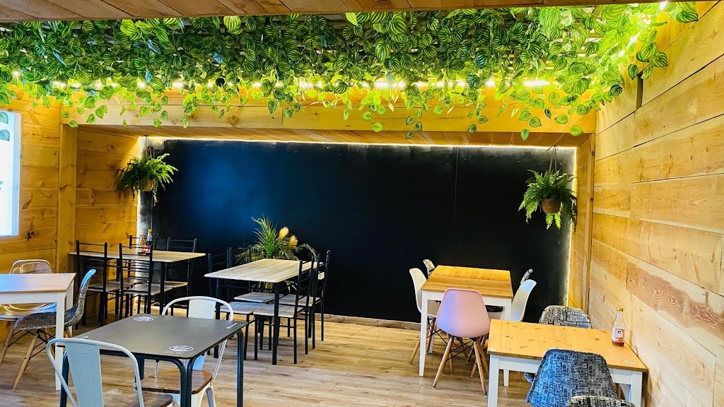 Warung Indostar (Restaurante indonesia) — Ambiente